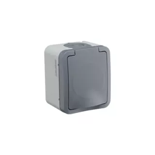 Prise electrique etanche STORM